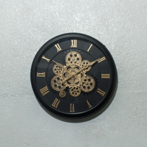 Wall Clock Round