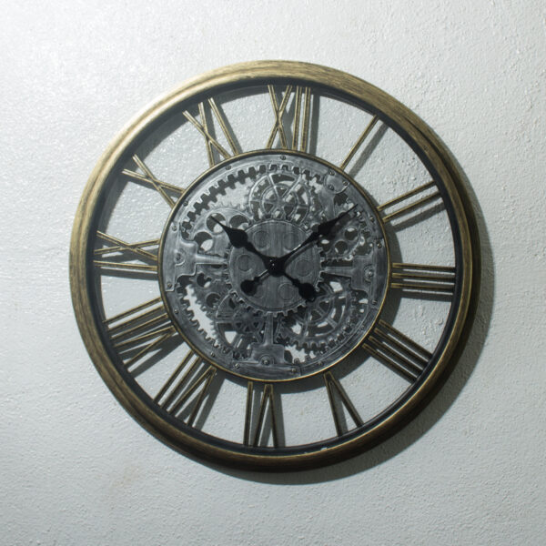 Wall Clock Round