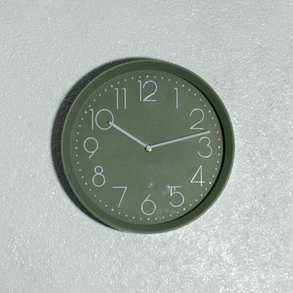 Wall Clock 12 Inch Modern Style - Green